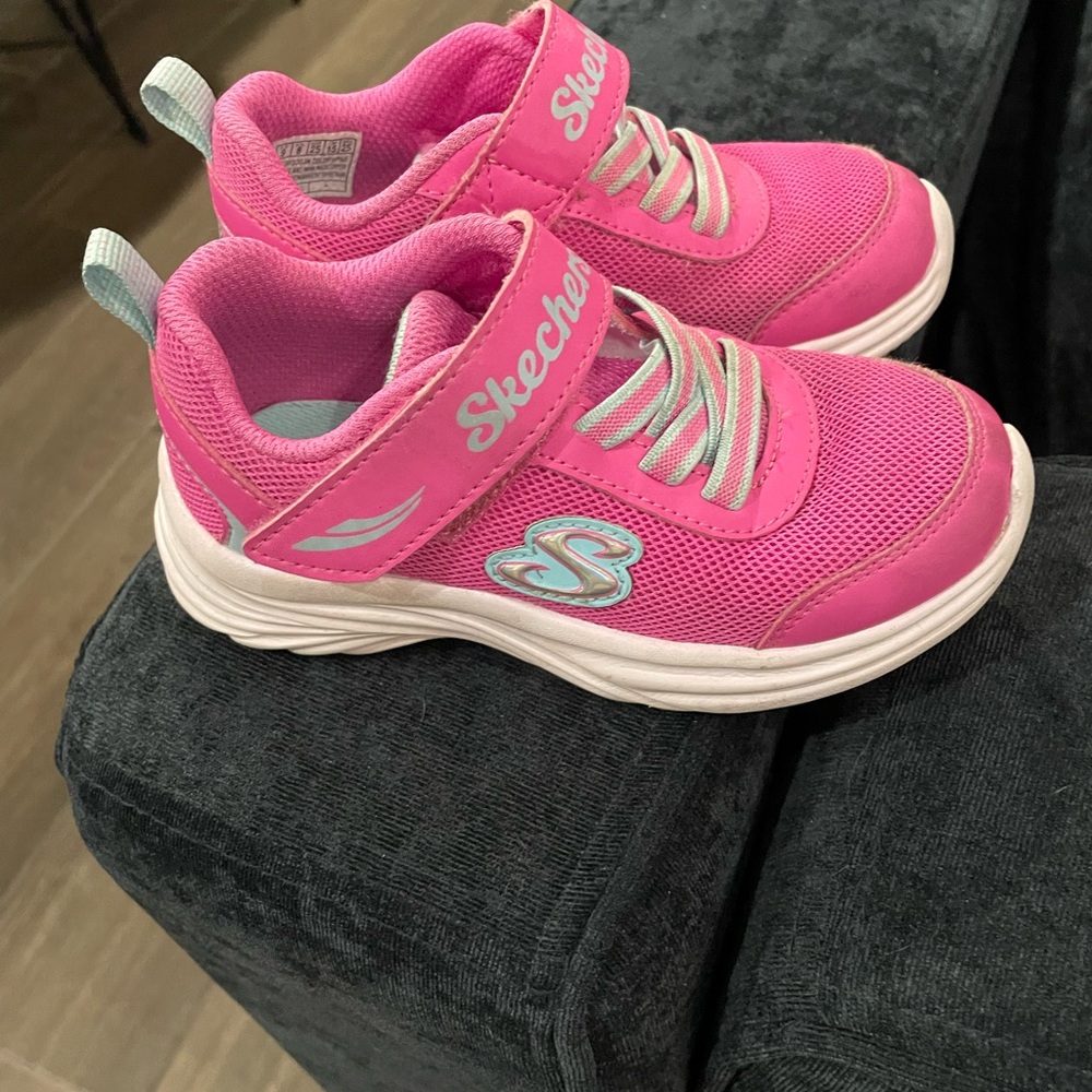 Girls Pink Skechers Sneakers, Size 9